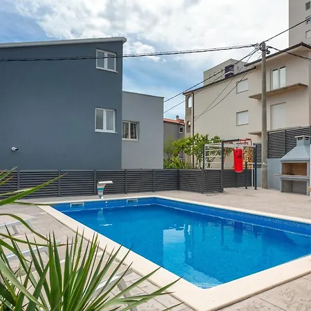 Mira In Split- Private Heated Pool * Сплит